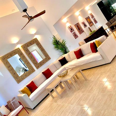 Amplia Vivienda New Para12 Pers A 4 Min Caminando De Playa Con Terraza, Piscina Com, Wifi, Ventiladores De Techo, Lavavajillas Roquetas de Mar Exterior photo