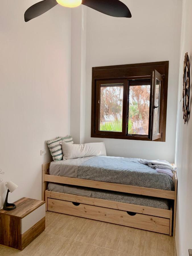 Amplia Vivienda New Para12 Pers A 4 Min Caminando De Playa Con Terraza, Piscina Com, Wifi, Ventiladores De Techo, Lavavajillas Roquetas de Mar Exterior photo