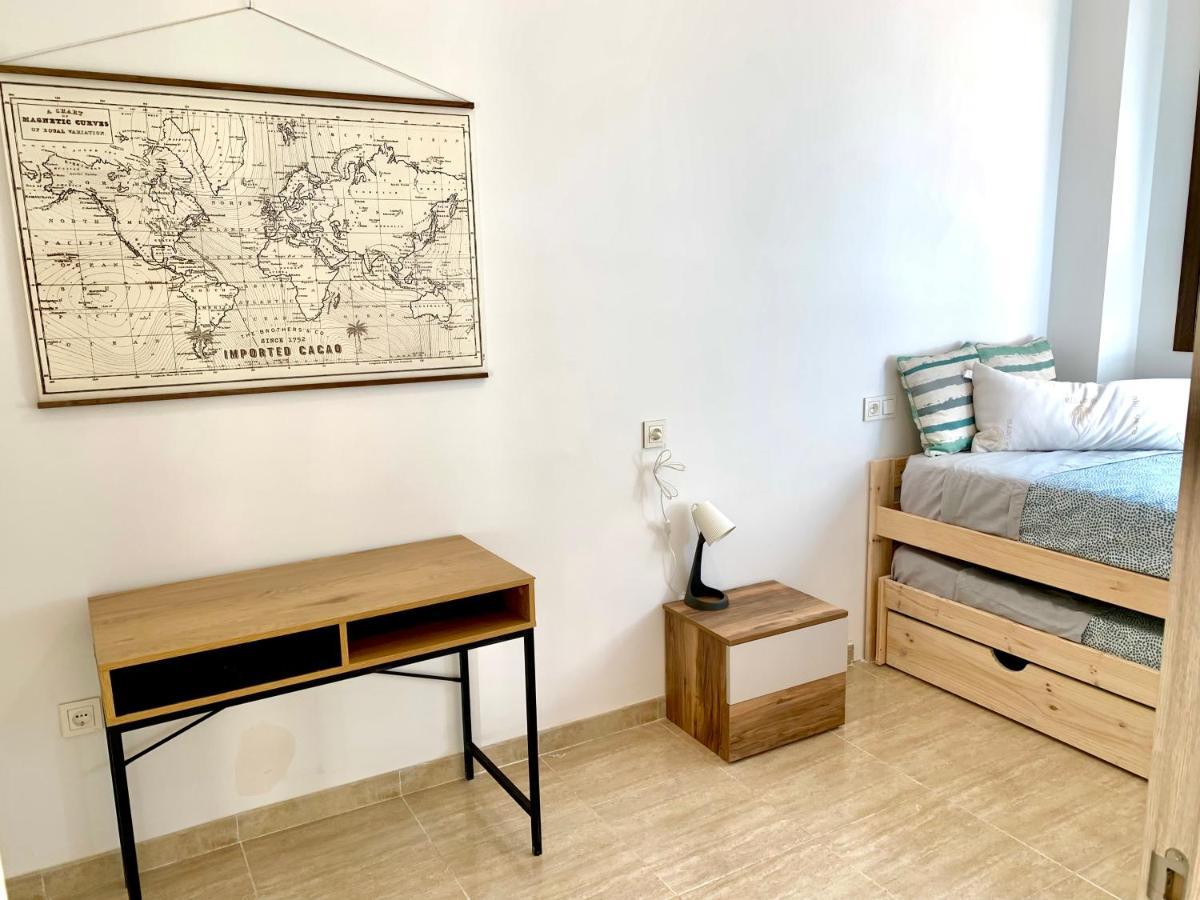 Amplia Vivienda New Para12 Pers A 4 Min Caminando De Playa Con Terraza, Piscina Com, Wifi, Ventiladores De Techo, Lavavajillas Roquetas de Mar Exterior photo